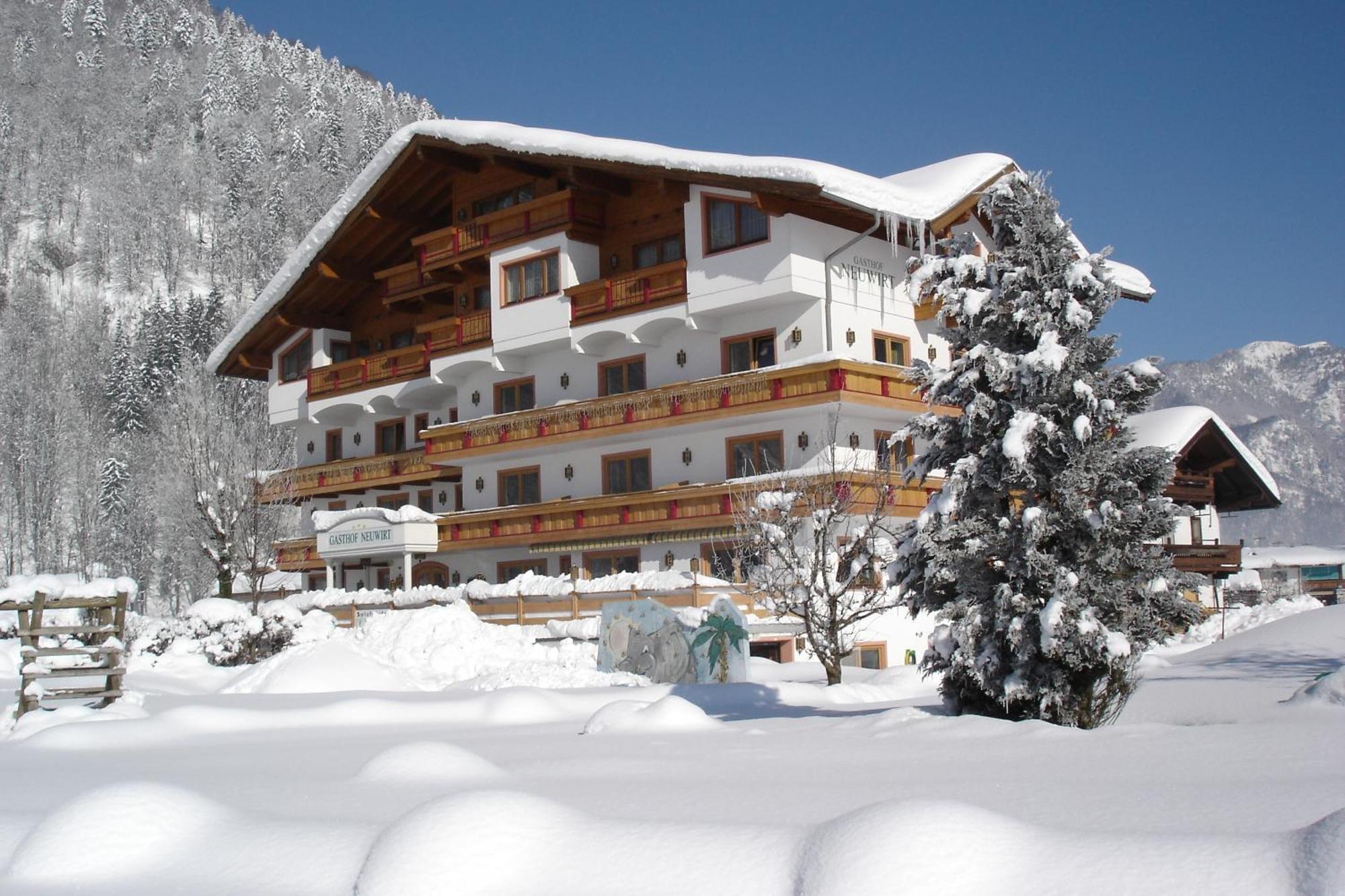 Hotel Neuwirt Kirchdorf in Tirol Exterior photo