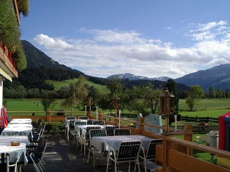 Hotel Neuwirt Kirchdorf in Tirol Exterior photo